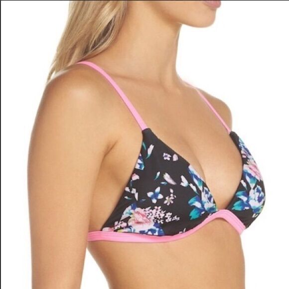 Leith triangle bikini top - Picture 2 of 10